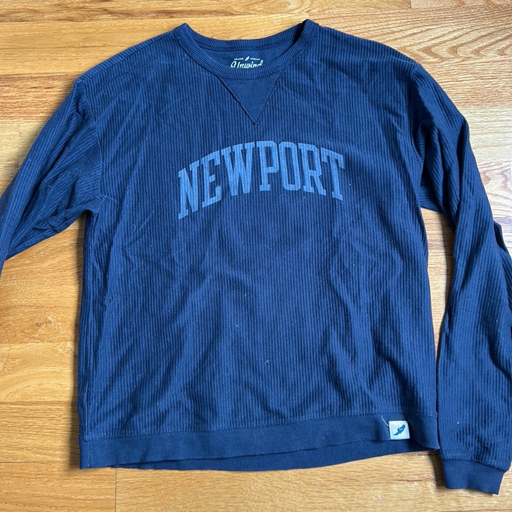 newport crewneck